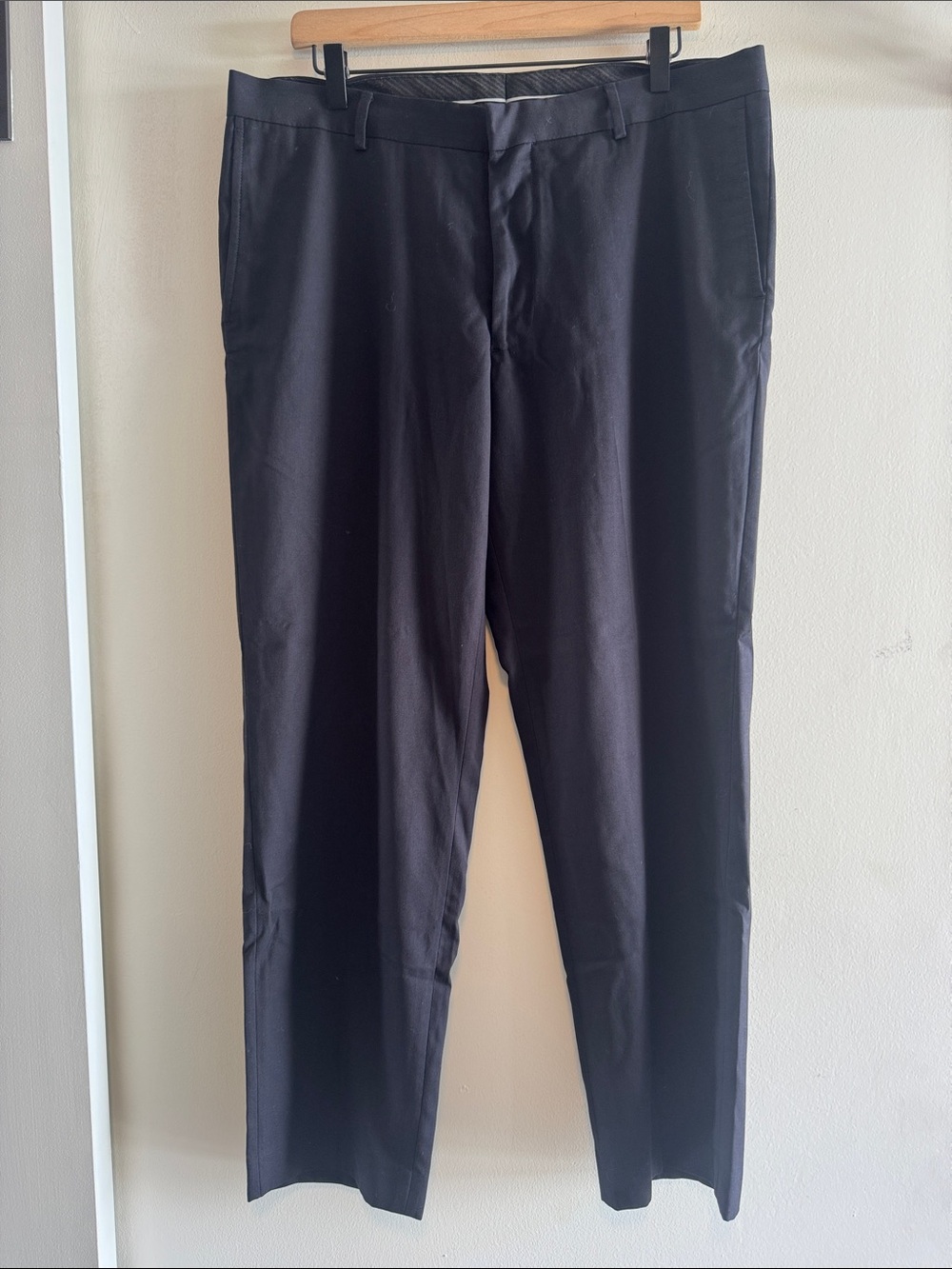Black Men's Dress Pants - Slim Tailored Look